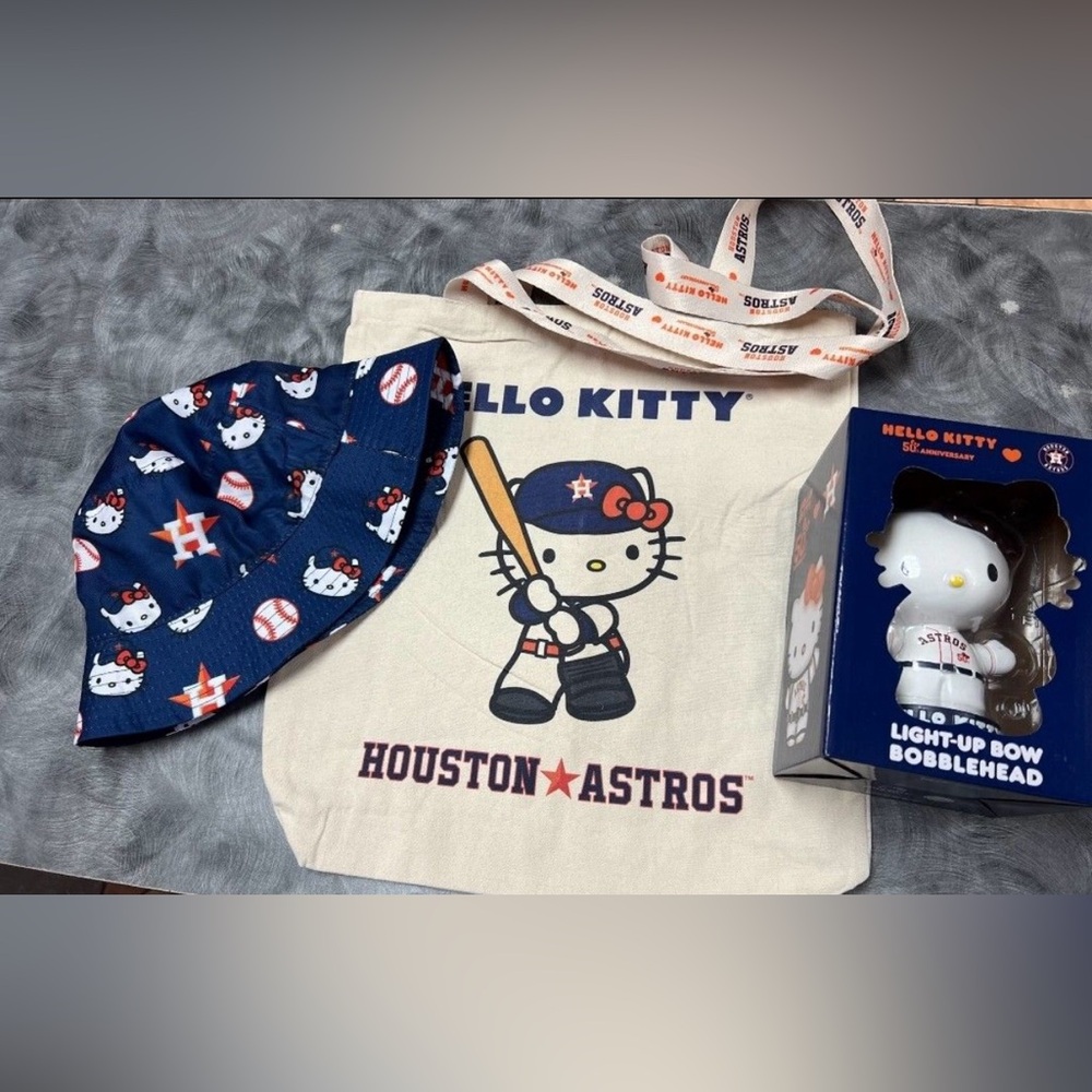 Houston Astros Hello Kitty Night SGA Bundle Bobblehead+ Tote+ Bucket Hat